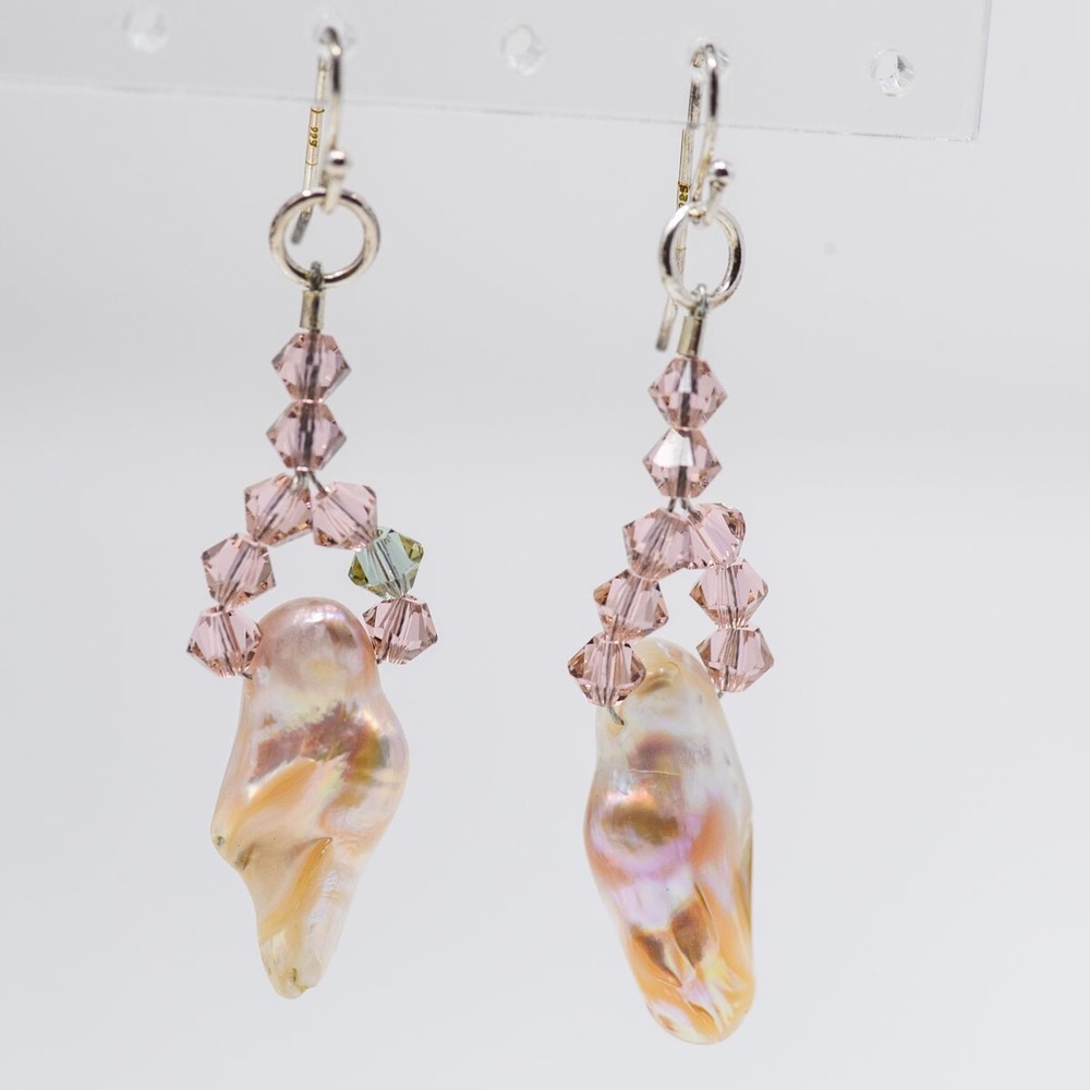 Pink baroque freshwater biwa? pearls 925 sterling silver pink crystal earrings